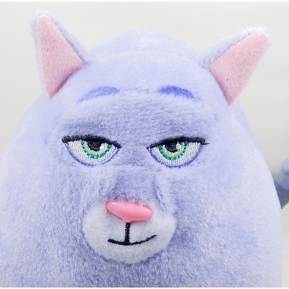 The Secret Life of Pets 2 Chloe Cat 9" Plush Toy Factory Stuffed Animal - Picture 10 of 10